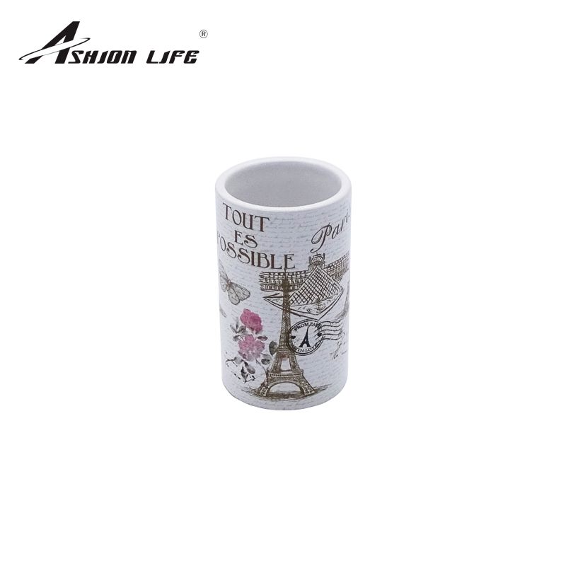 Ceramic Toiletries 4-Piece Bathroom Toiletries Lotion Bottle Mouthwash Cup Toothbrush Holder Soap Box Application Scenario