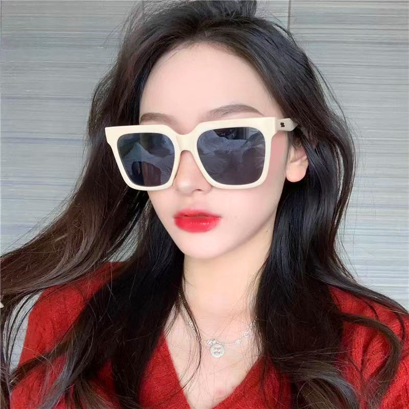 Large-framed glasses, Korean version of fashionable street style sunglasses details Picture