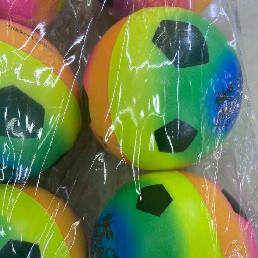 Factory direct sales of 10 cm beach footballs, eco-friendly pu balls, sponge balls and children's toys Specification image