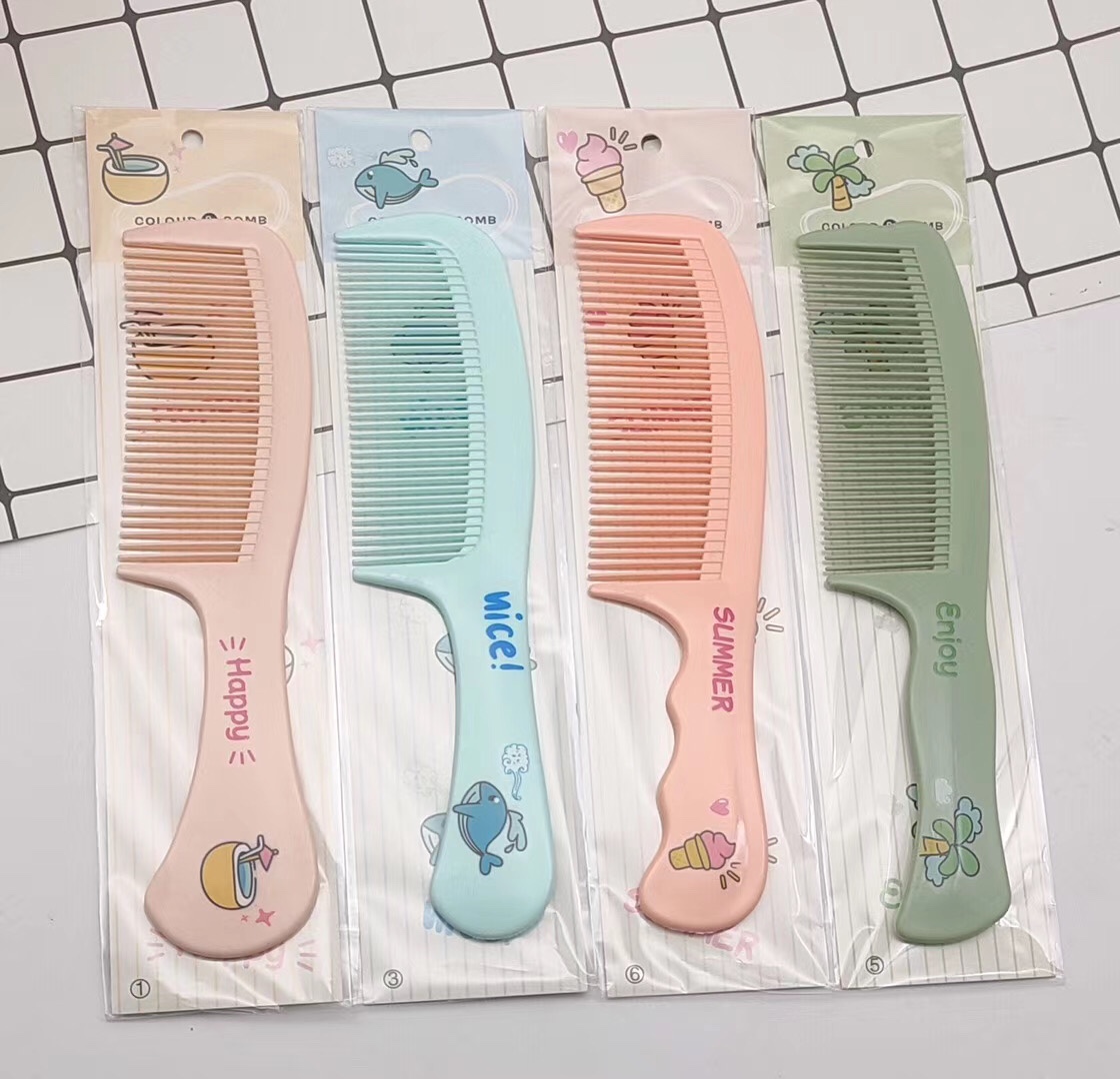 The printed combs come in a variety of types, styles and colors to choose from, featuring a fashionable, simple and trendy style Item Picture