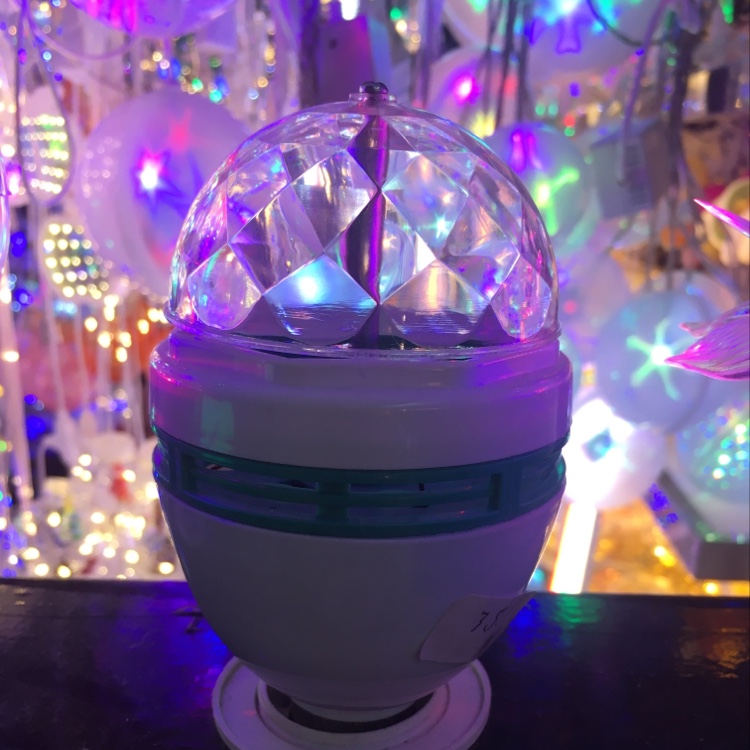 小魔球    E27  七彩灯泡 舞台灯图