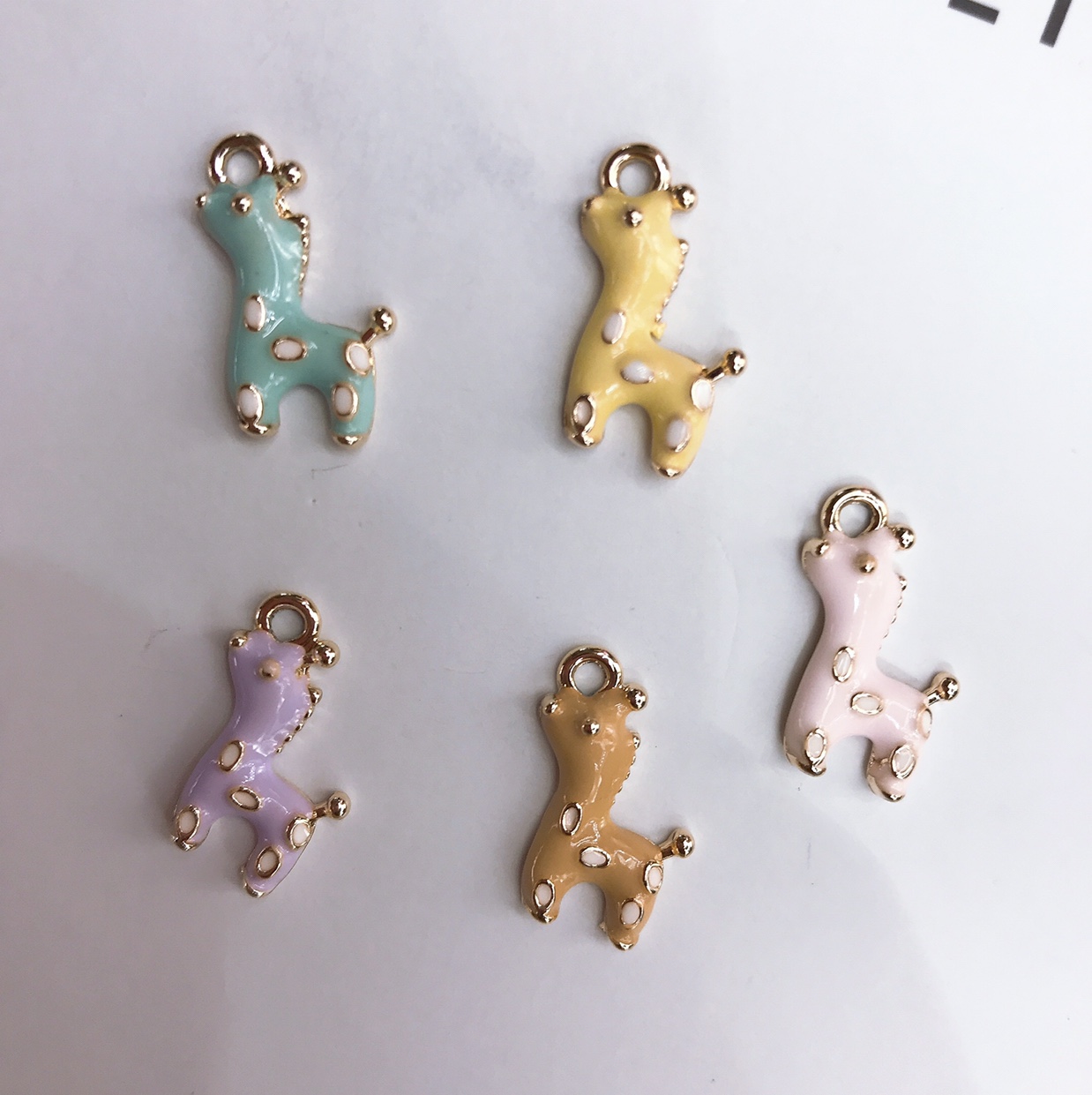 Cartoon accessory: Colorful little deer