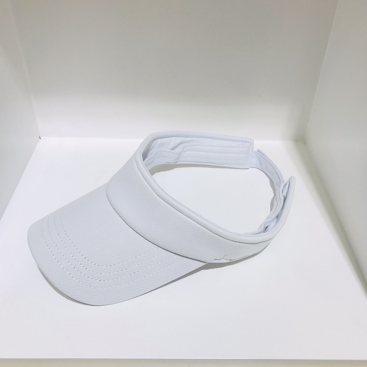 Solid-color empty top hat, sun hat undefined