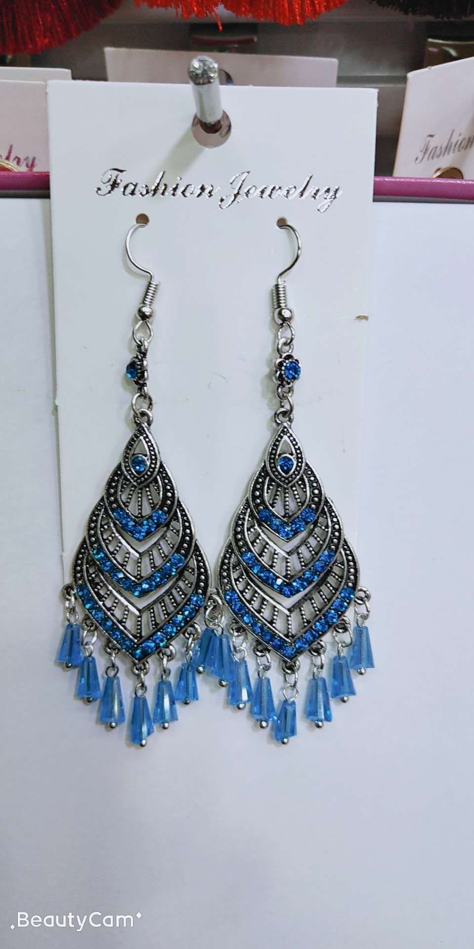 Fashionable, versatile, simple and elegant style, 66 Mia earrings, elegant and new Specification image