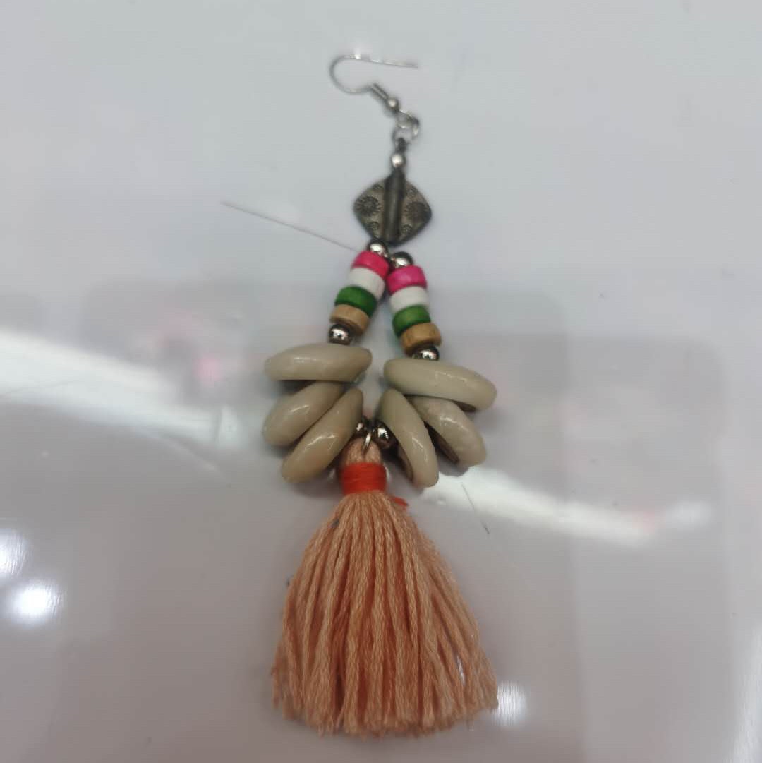 Shell tassel earrings thumbnail