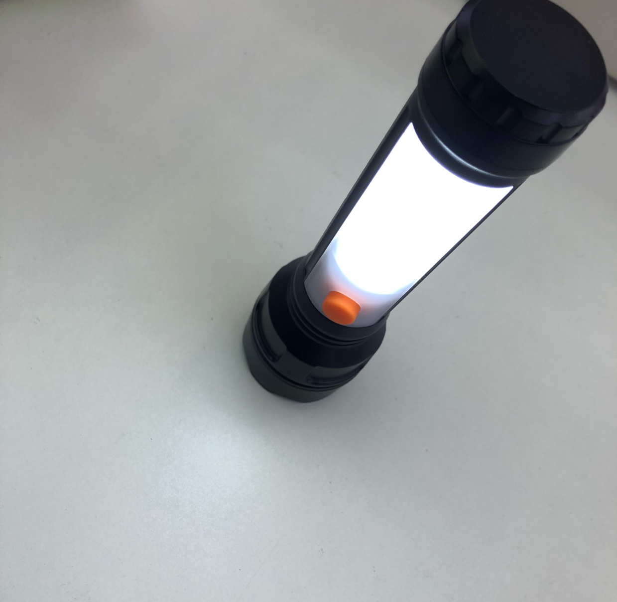 LY-12 LED手电筒 AA电池4节手电筒 LED塑料电筒 礼品小手电筒批发 红光警示白光照明详情图7