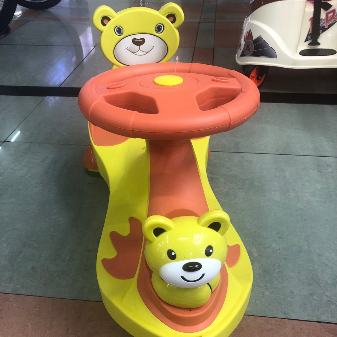 Twist Car 8091