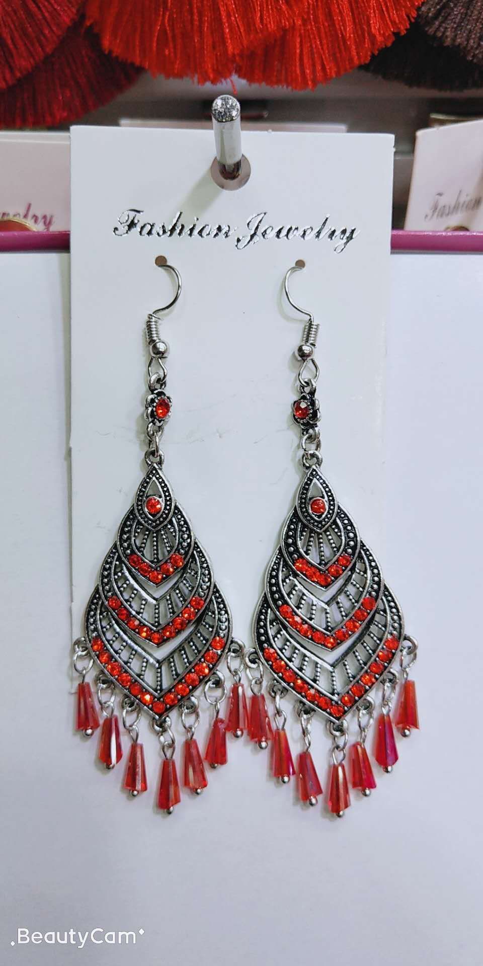 Fashionable, versatile, simple and elegant style, 66 Mia earrings, elegant and new undefined