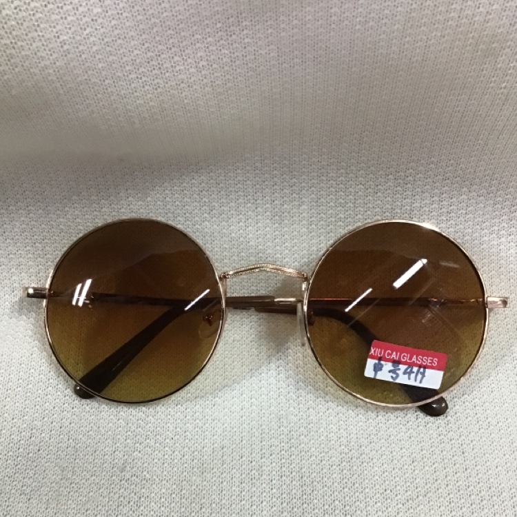 Round sunglasses thumbnail