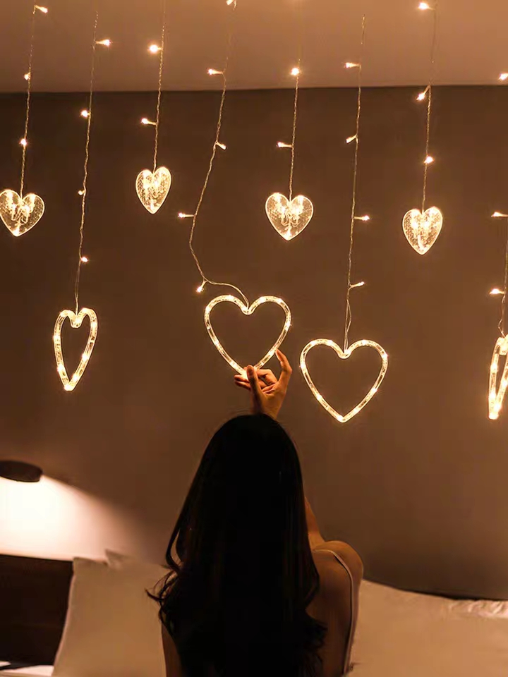 led灯串/窗帘灯/灯串批发白底实物图