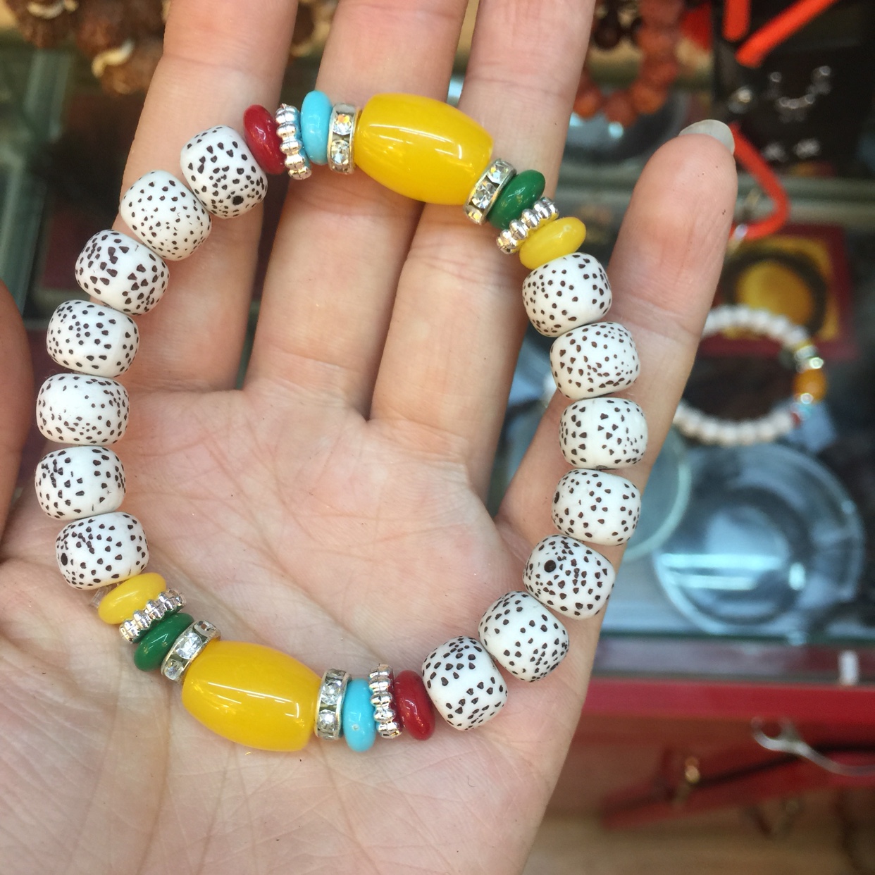 手链/饰品/红绳/手串/五花手链产品图