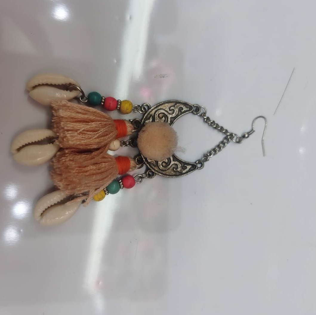Shell ball tassel earrings thumbnail