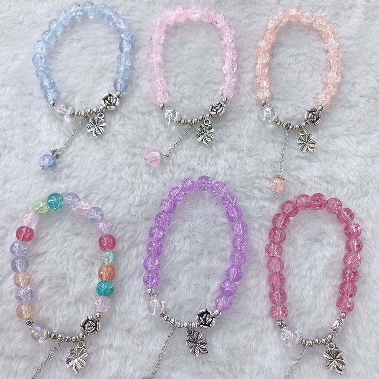 Crystal four-leaf clover bracelet thumbnail