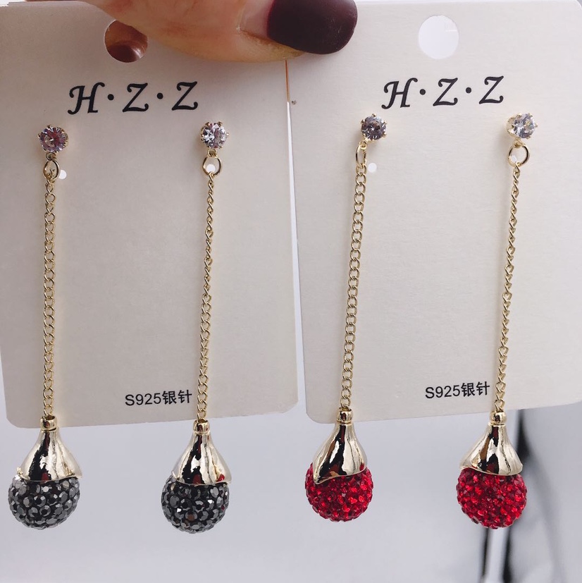 Dongdaemun grey ball earrings, South Korea thumbnail