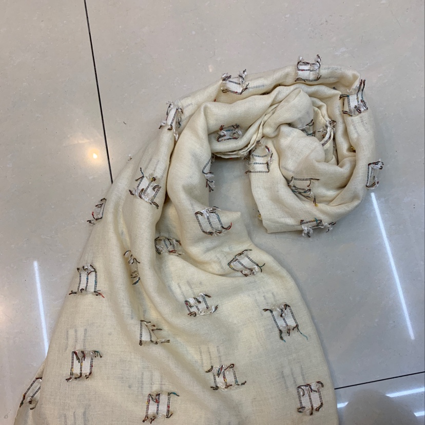 Rainbow Scarf full figure