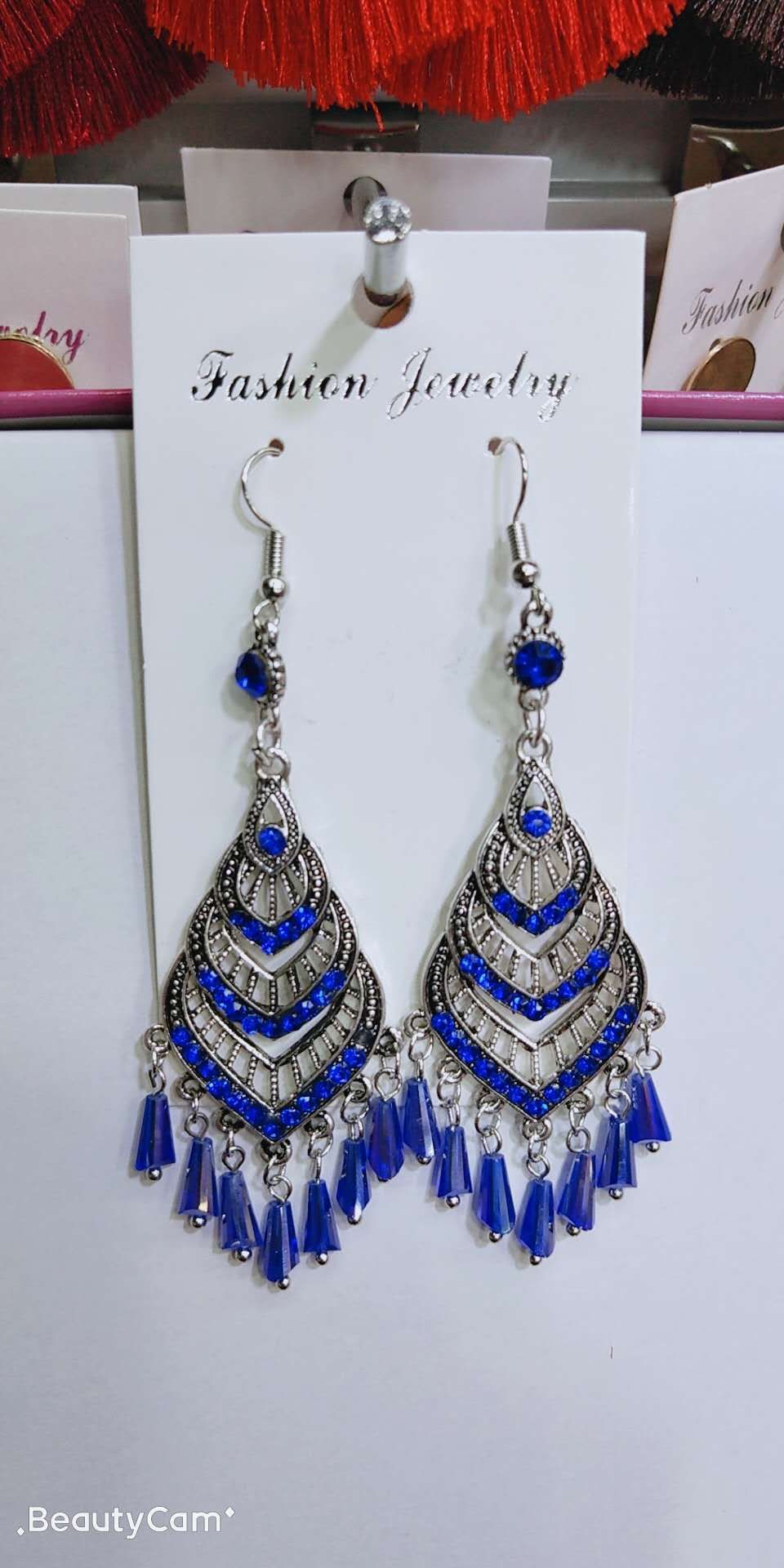 Fashionable, versatile, simple and elegant style, 66 Mia earrings, elegant and new undefined