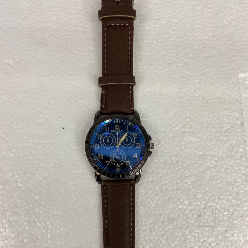 Classic and Fashionable 10 Men's Belt watch