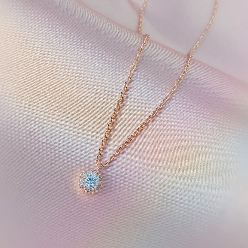 Simple necklace
