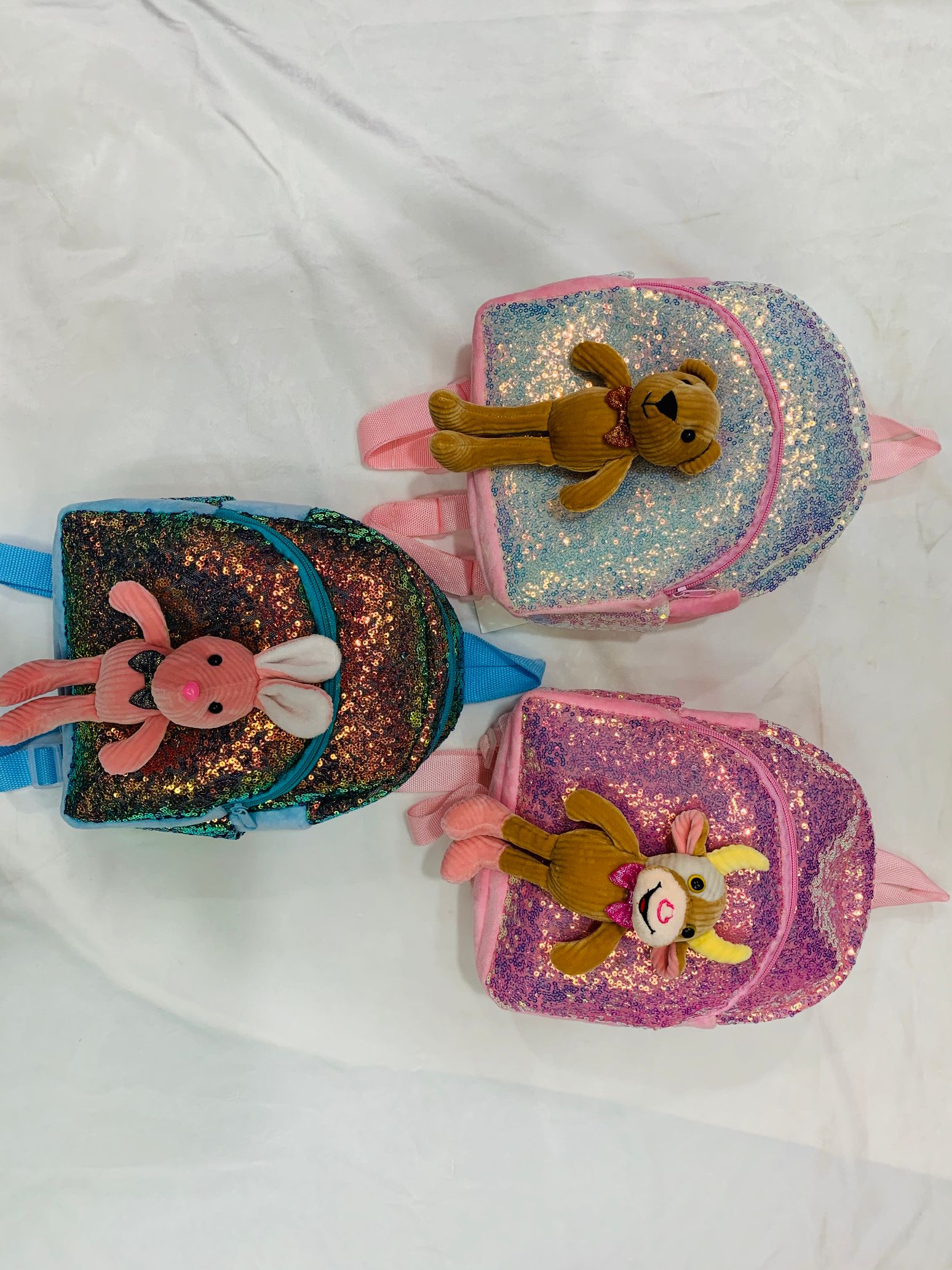 New Korean-style children's backpacks for boys and girls, small schoolbags, cute sequined bear backpacks for kindergartens, and students