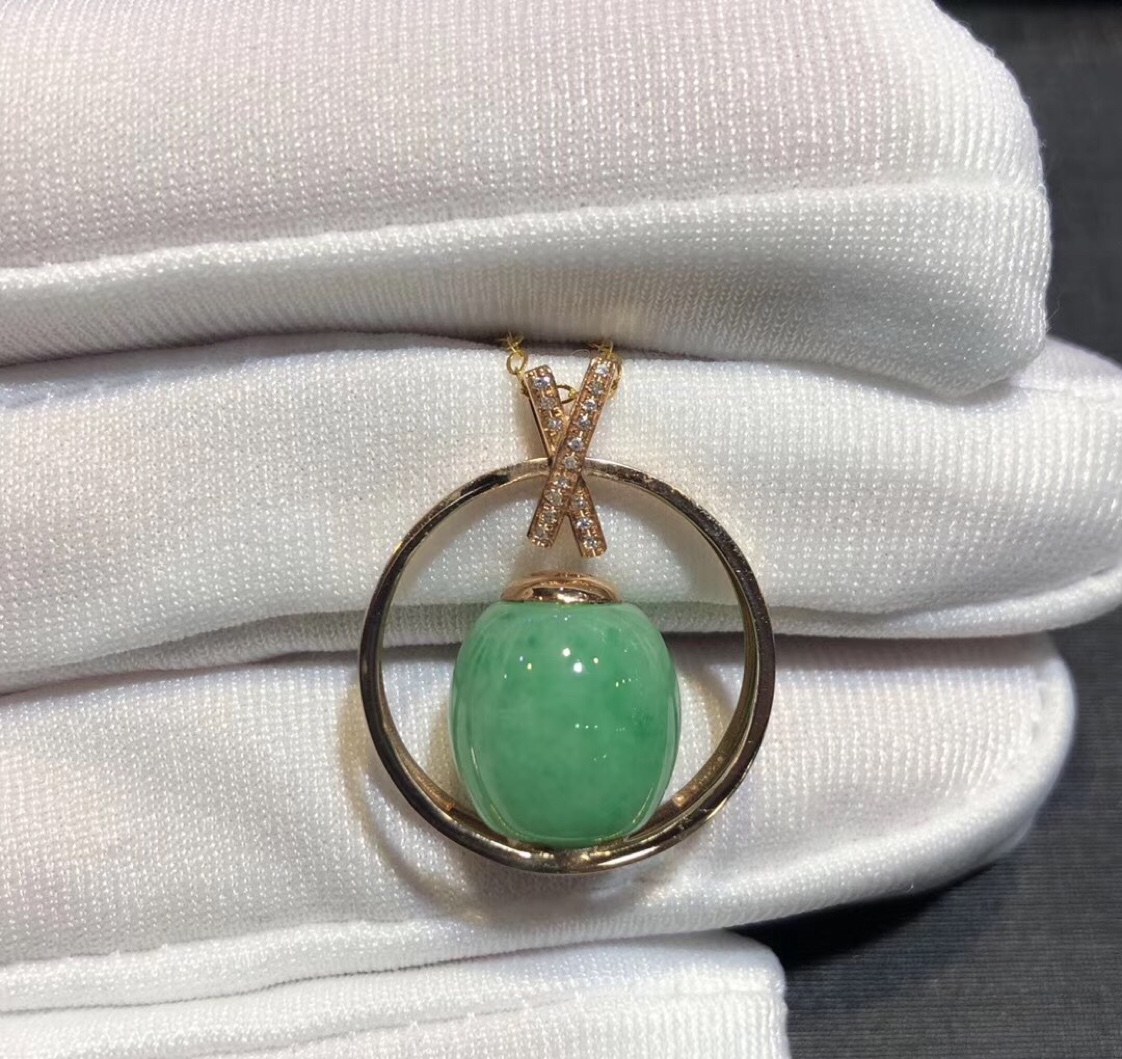 18k gold jade pendant 15