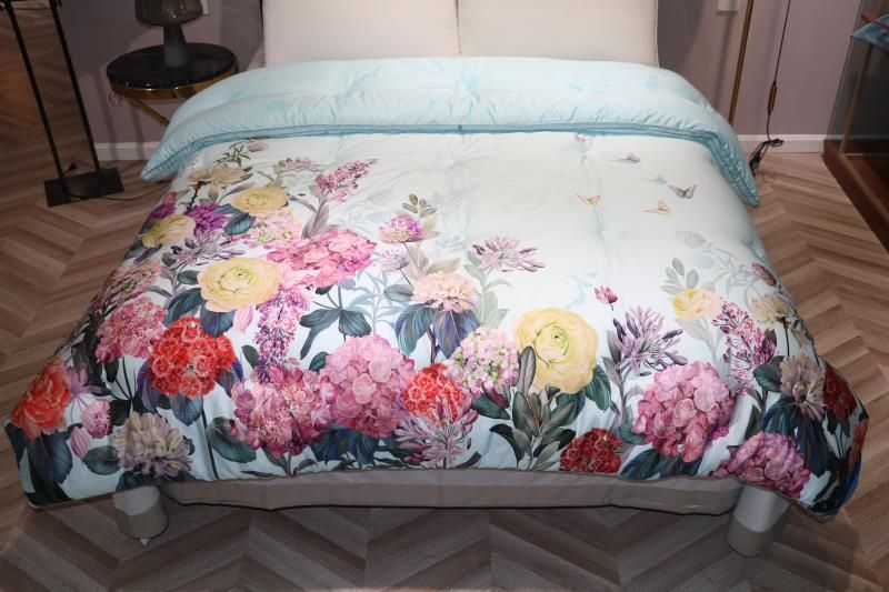 2021 New Winter Warm Floral Winter Quilt Bestseller, direct sales from the manufacturer
