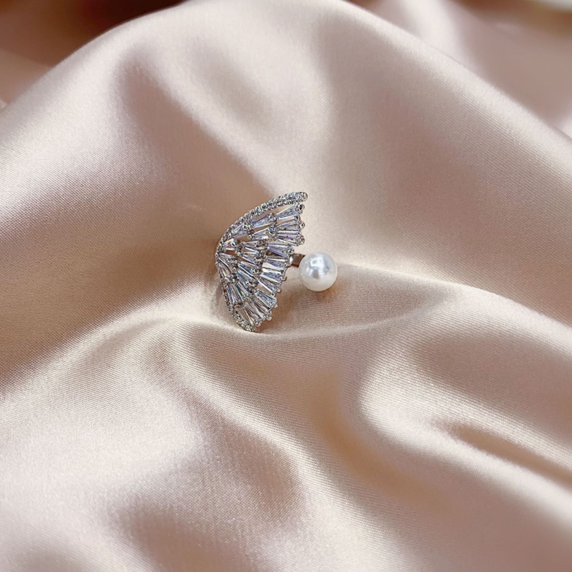 European and American fashion trends ring for women