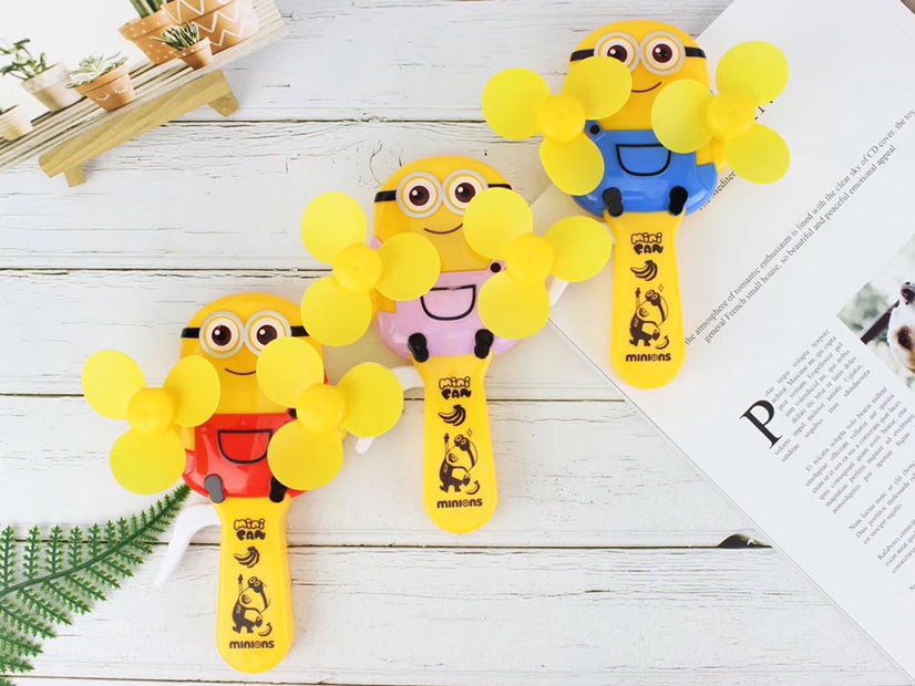 The small double-headed minions hand pressure fans and handheld mini fans are selling well at street stalls Application Scenario