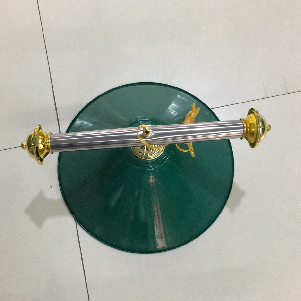 Single head droplight thumbnail