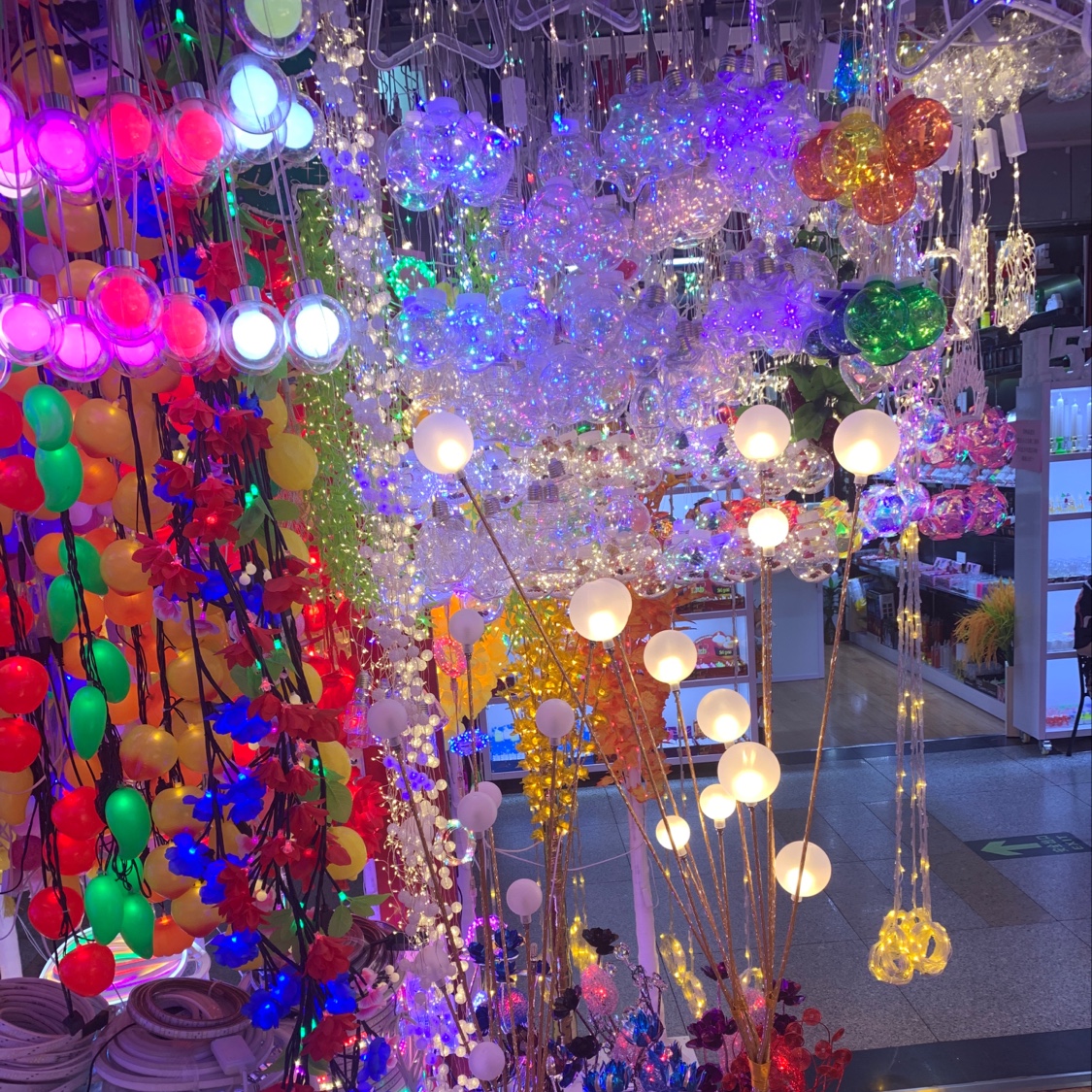 Taizhou Xinrong Lighting Co., LTD describe pic - 4