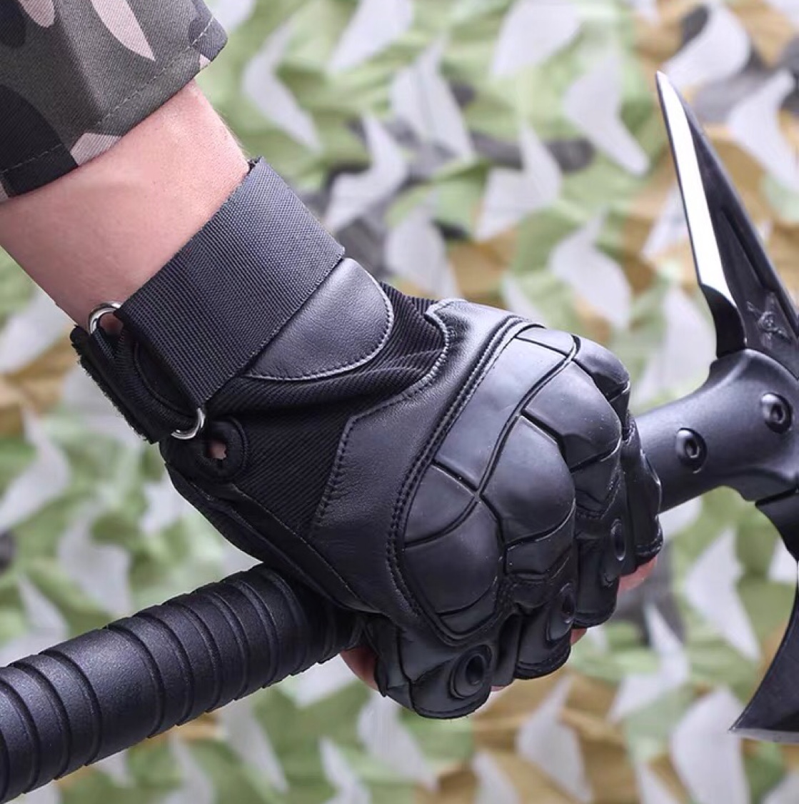Black Hawk Tactical Gloves Men's Half-Fingered Special Forces Army Motorcycle Gloves Drop Proof Fingerless Riding Gloves details Picture