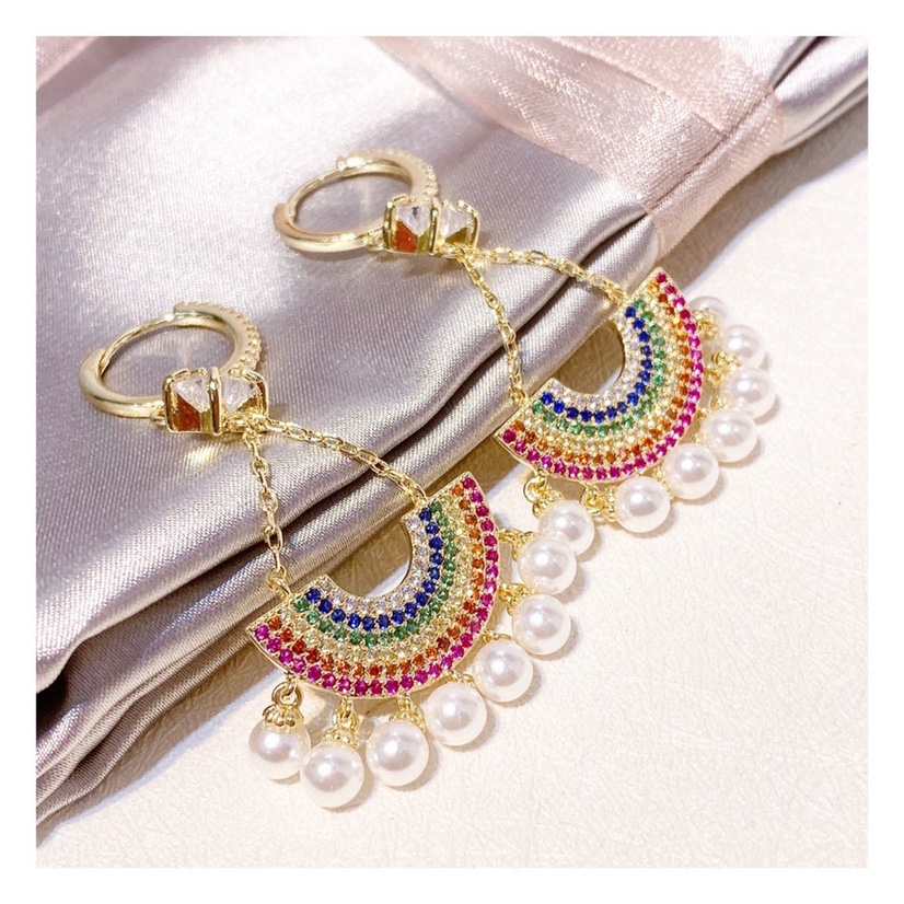 Cookie Korean earrings with exquisite female temperament, super Fairy individual design, rainbow star small eardrop 2579 bar code price 132 thumbnail