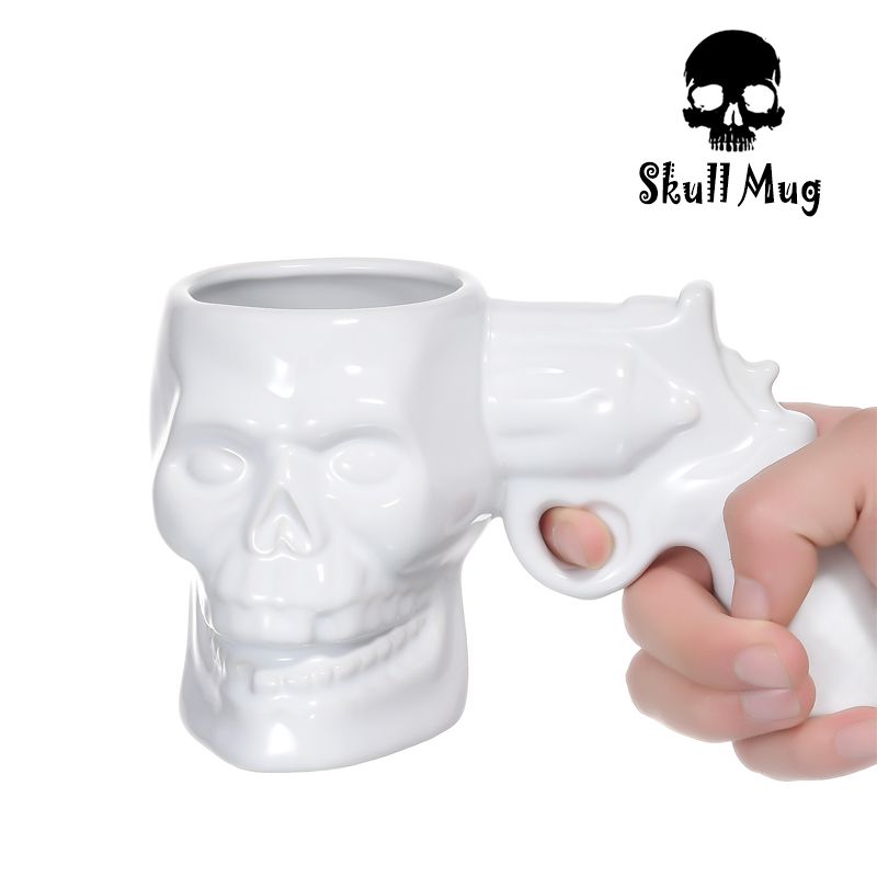 Creative Hipster Skull Sculpting Mug Skull Revolver Ceramic Mug Personality Skull Handle Bone China Mug Application Scenario