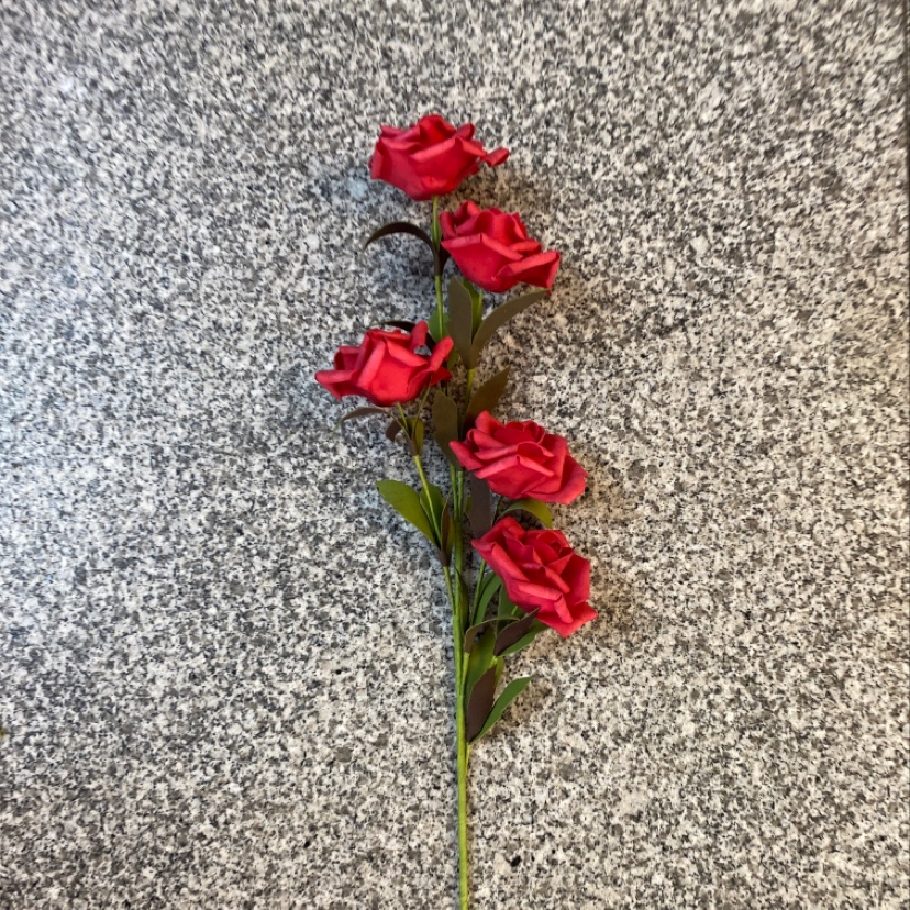 玫瑰花仿真小玫瑰花朵婚庆喜糖盒装饰花苞摄影道具摆件花环头饰配件材料