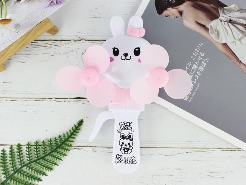 Hot-selling small-sized rabbit double-head hand pressure fans and handheld mini hand pressure fans are selling well at street stalls undefined