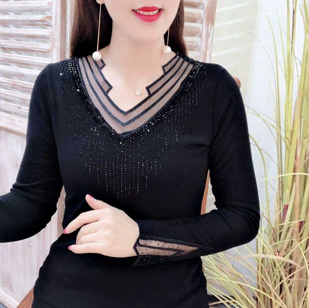 2021 Autumn And Winter New Women's Lace Lace Warm Top Plus Fleece Thick Long Sleeve Top 8601