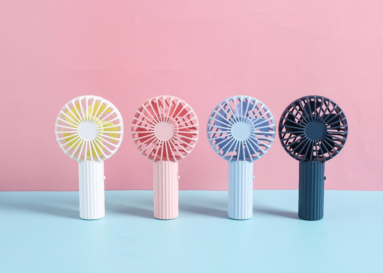 USB small fan Mini Rechargeable Student Portable dormitory super quiet handheld small fan