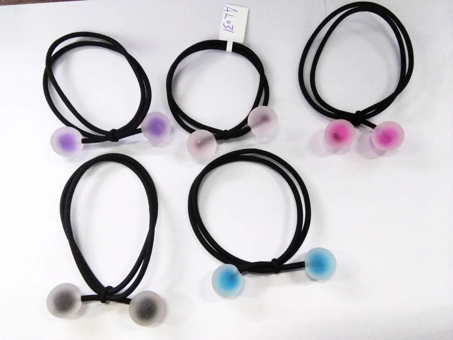 Frosted round bead double-layer rubber band detail image 1
