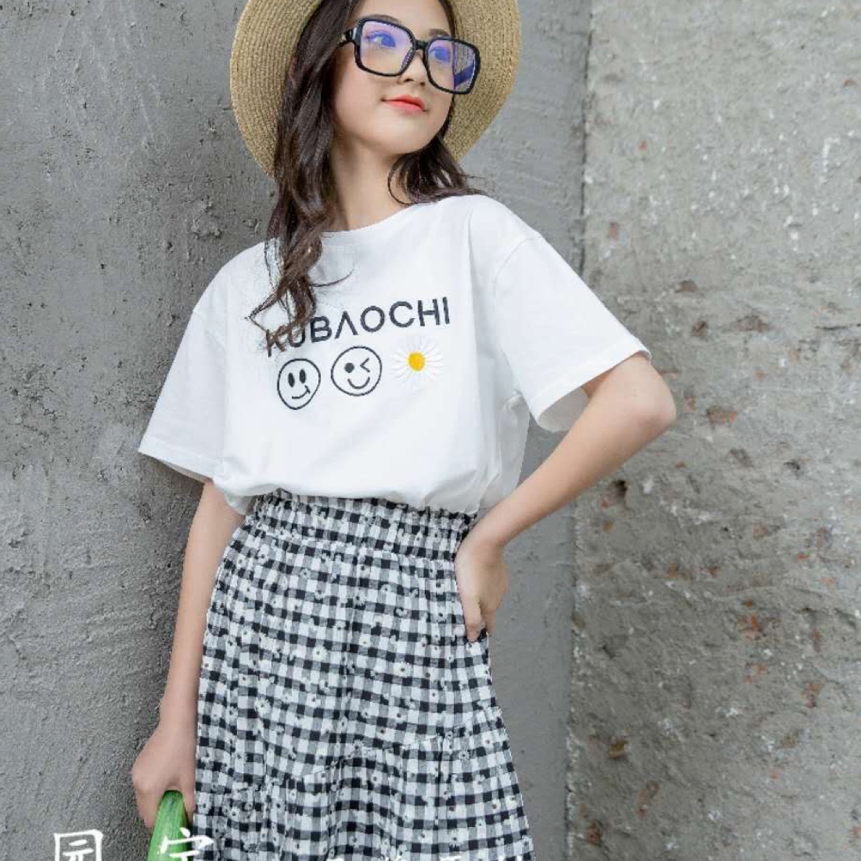 Home Treasure Girls' Grown-up Set Application Scenario