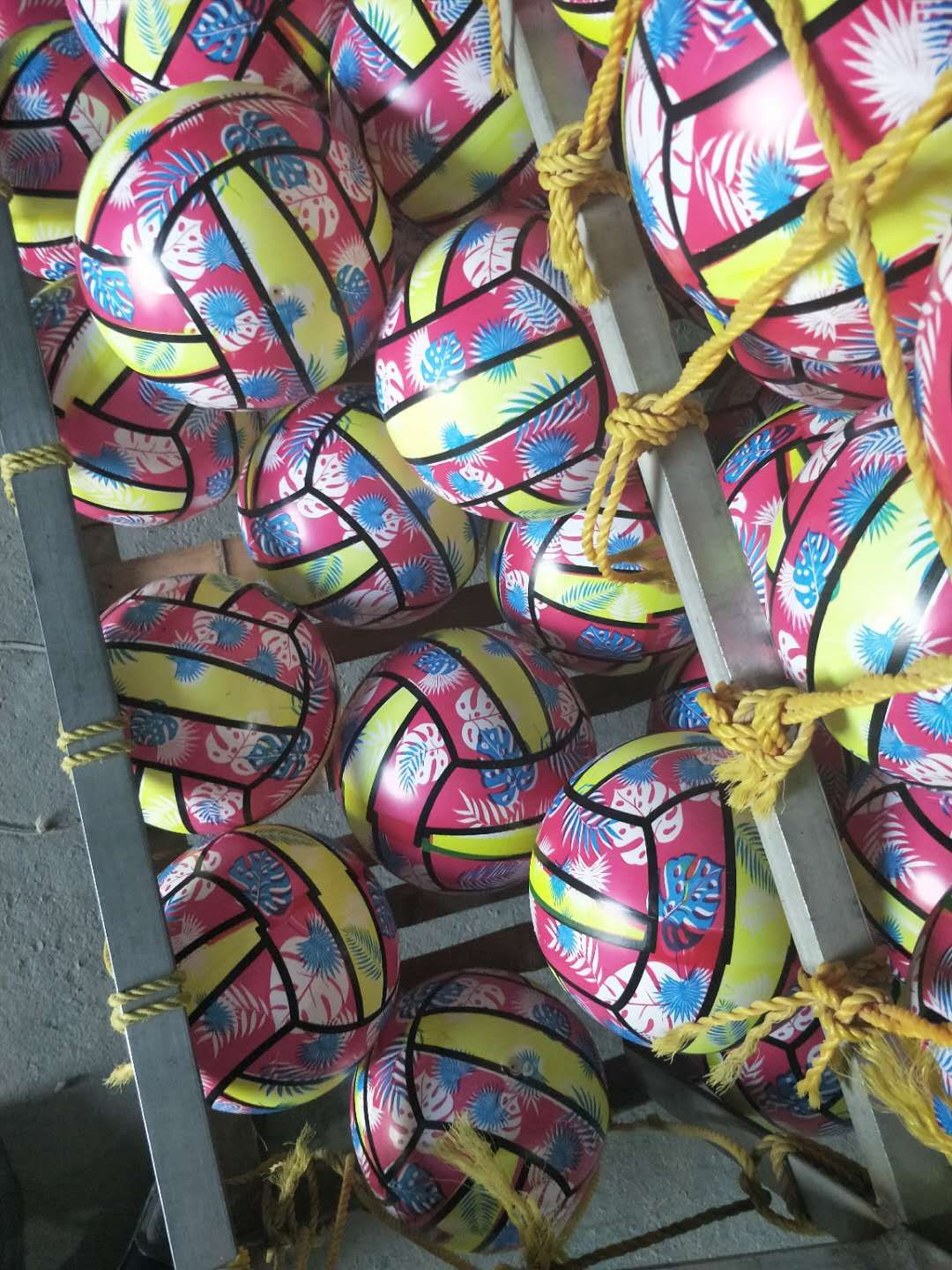 其他纸类印刷制品实物图