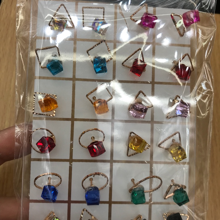 单层玻璃