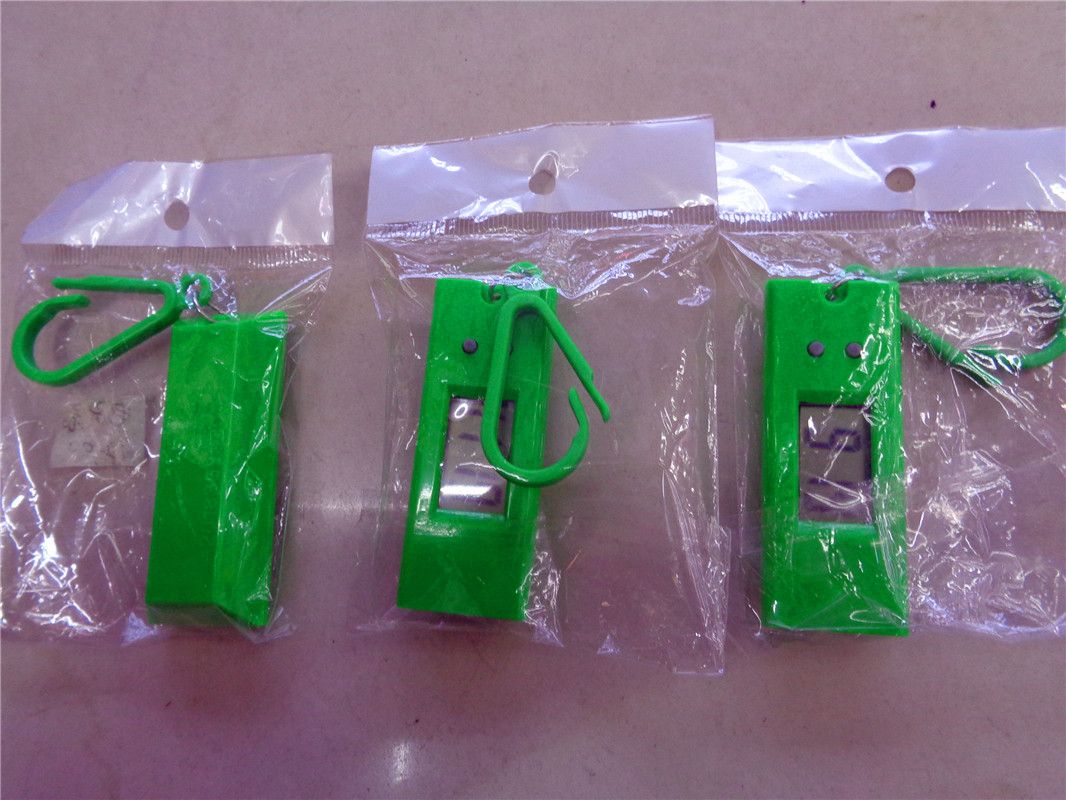 Children's toy key chain male and female students gift box electronic watch ground to push supply manufacturers direct thumbnail