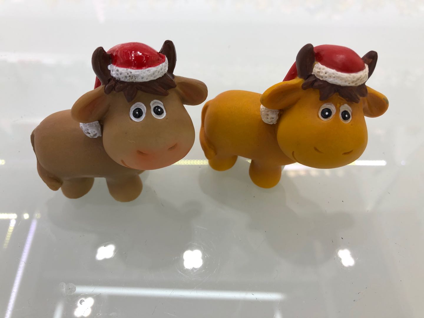 Calf resin ornaments 2