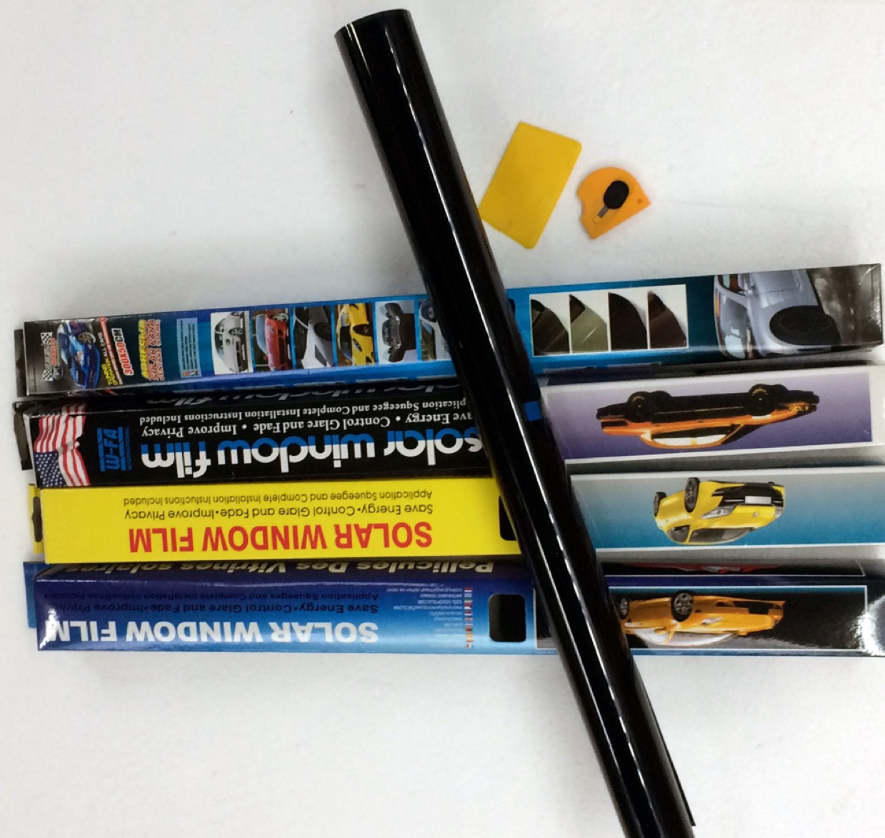 通用型汽车隔热防晒太阳膜出口汽车玻璃贴膜深黑色50cm*3m送