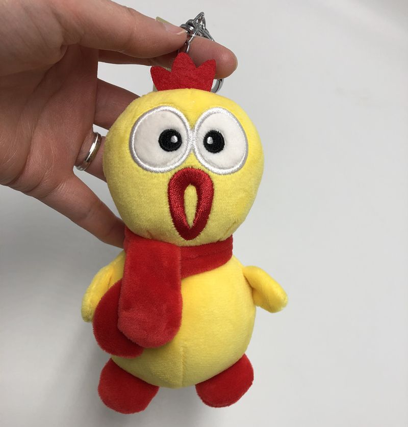 Manufacturers direct cuckoo chicken stuffed doll cute key chain pendant small catch machine doll manufacturer