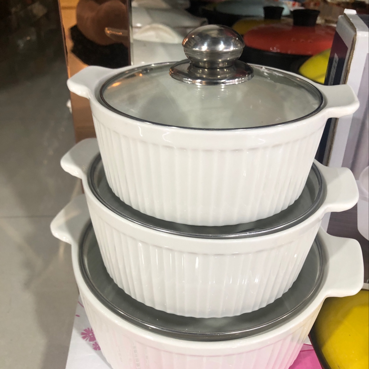 Set of three soup pot thumbnail