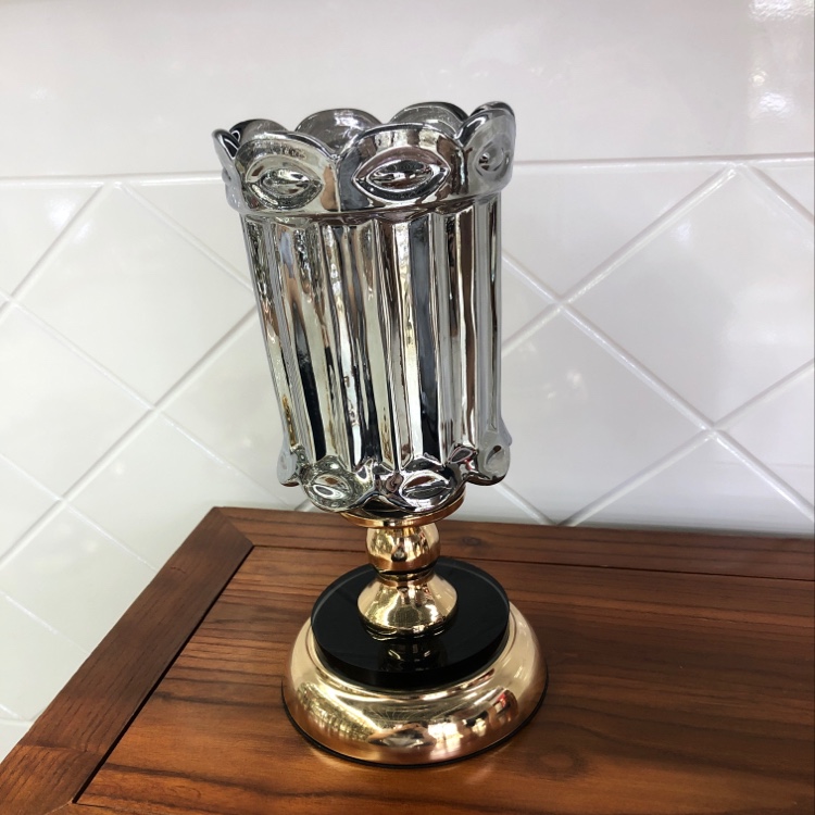 Factory Direct Sales Of Exquisite Crystal Vases Application Scenario