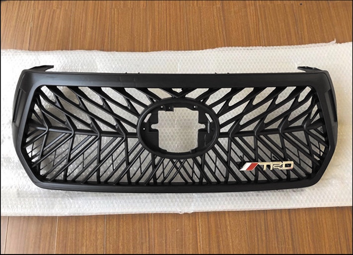 2018+Hilux Rocco Front Grille TRD（ROCO05）