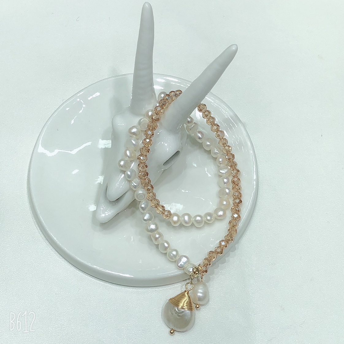 خفيفة المياه العذبة الرائعة عن اللؤلؤ, سلسلة اليد الأصلي ➕ الكريستال سوار Specification image