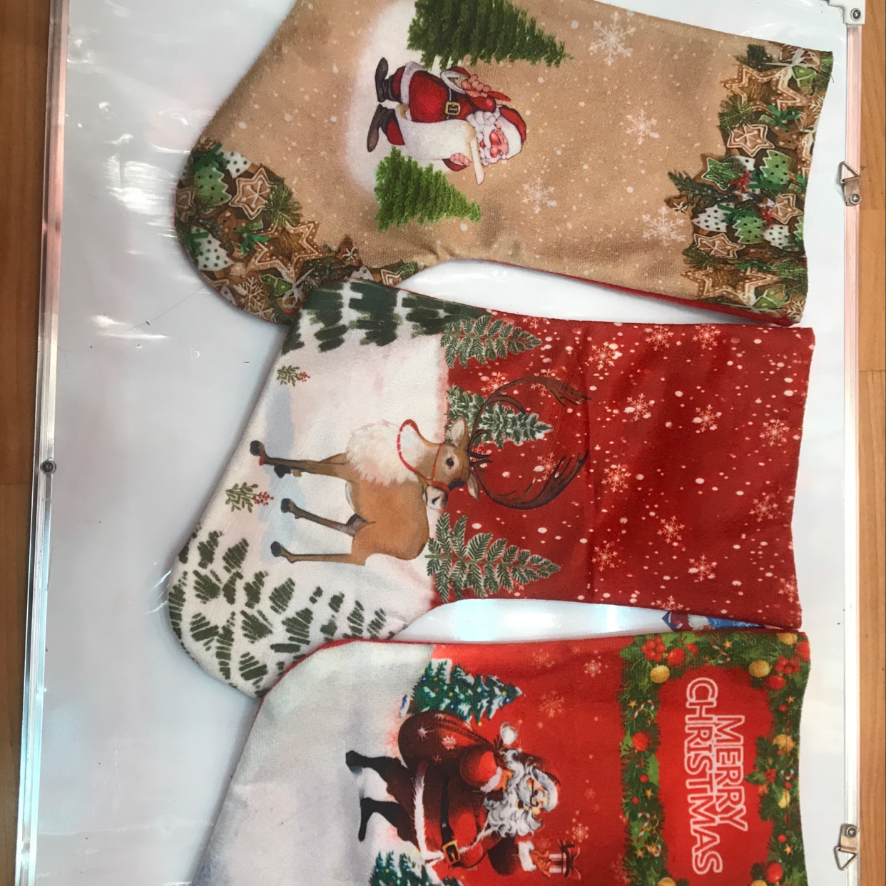 Printing on stockings thumbnail