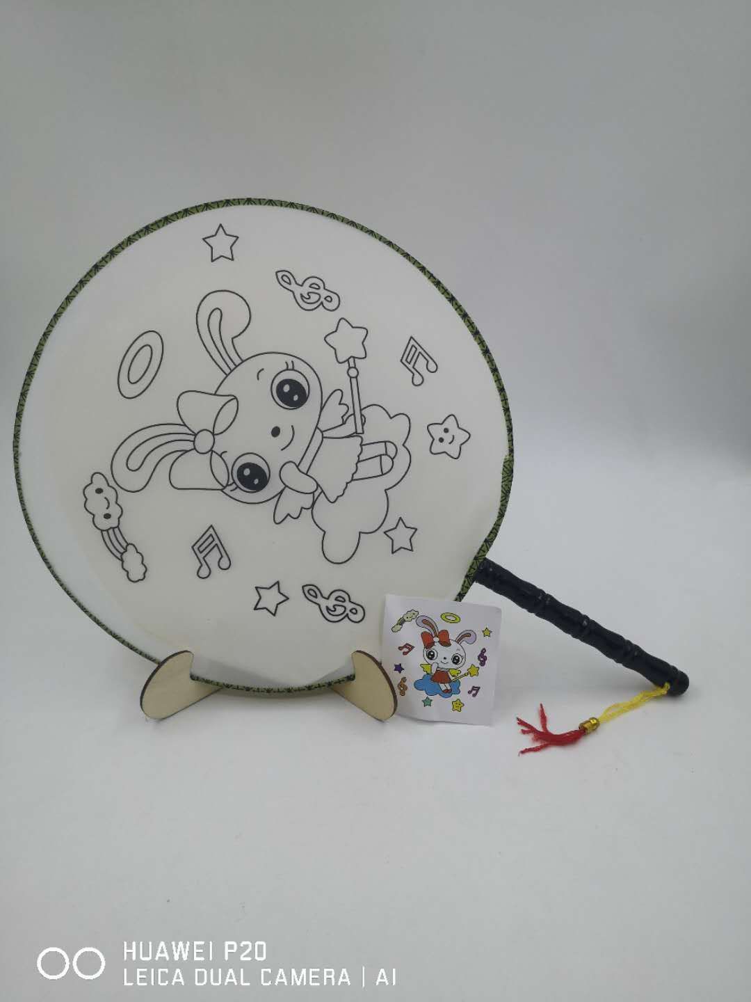 动漫宫扇，儿童画，动漫人物画白底实物图